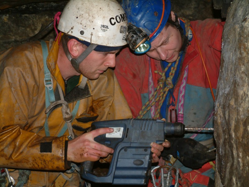 sc_whimsey_drilling2.jpg - Drilling the second hole for the bolts and anchors, such concentration...