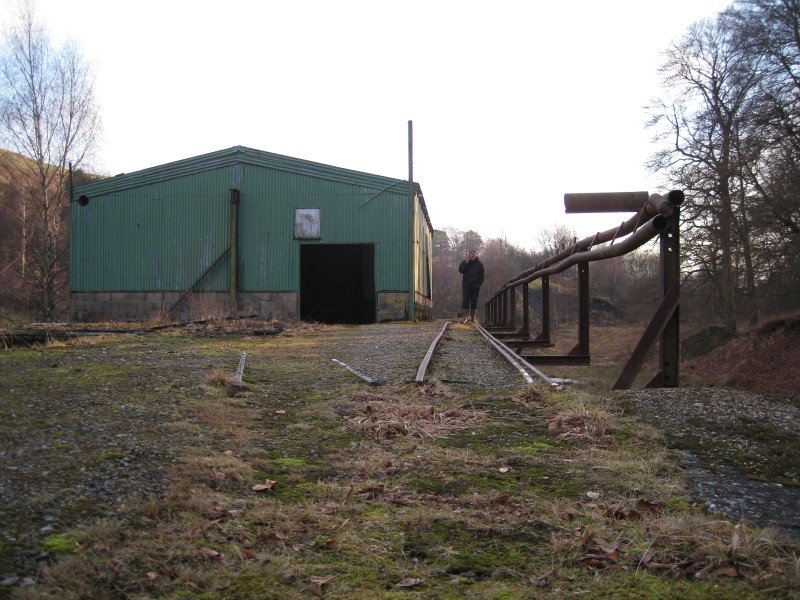 IMG_5614.JPG - Mine workshop shed.