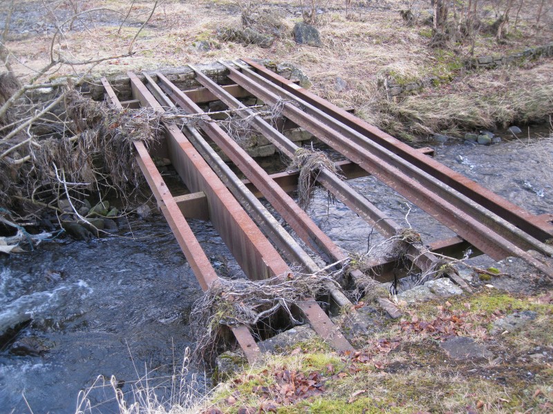 IMG_5622.JPG - Old bridge.