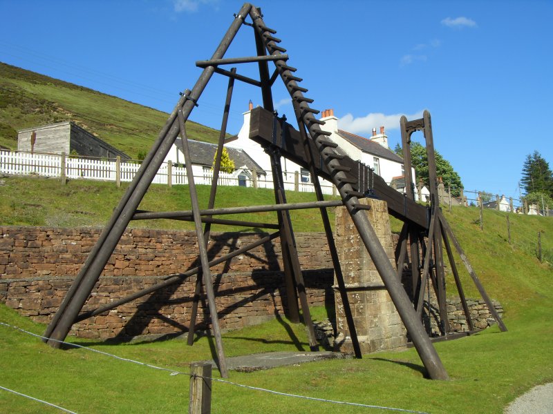 wlh_beamengine6.jpg - The restored beam engine that used to pump water out of Straitsteps Mine.