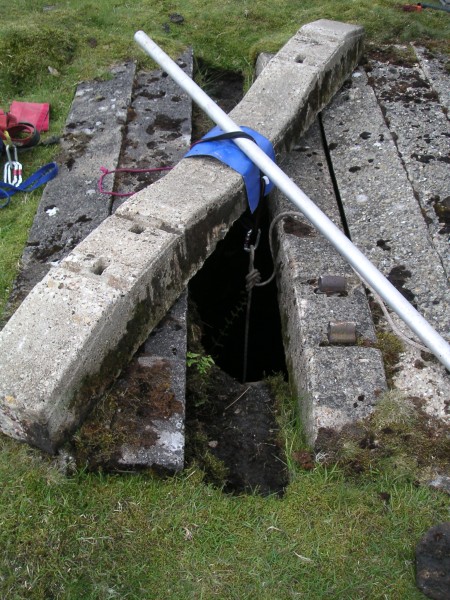 bs_rigging.jpg - Shaft rigging, not really sure what the scaffold tube is doing here?