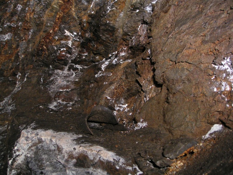 ss_clog.jpg - At one end of the chamber, the remains of a clog, how long has it been here?