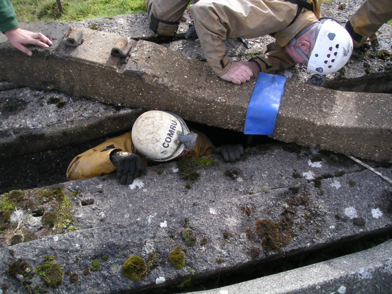 ss_gateshaft2.jpg - Caplecleugh Vein Shafts: On the way down.
