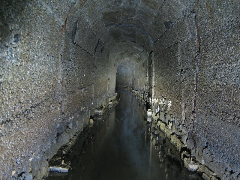 Img_4499.jpg - As far as we went upstream. Mind games made us go back. I would say we went up some 500m or so.