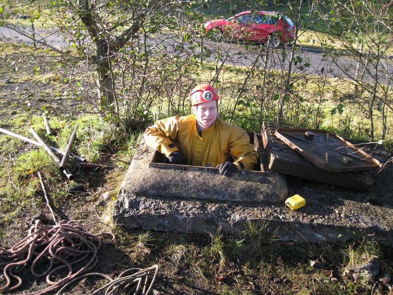 IMG_4732.JPG - Shaft top, nice weather to start the day of.