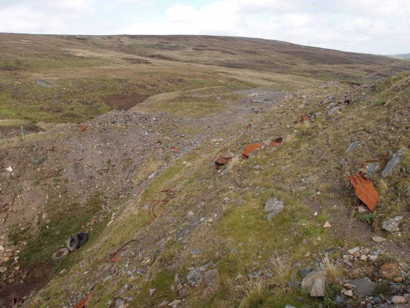 P9291660.JPG - View into the crater.