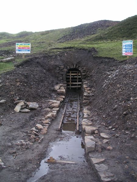 thomplev_whilstdigging2.jpg - Thompson's Level whilst being dug out, October 2007.