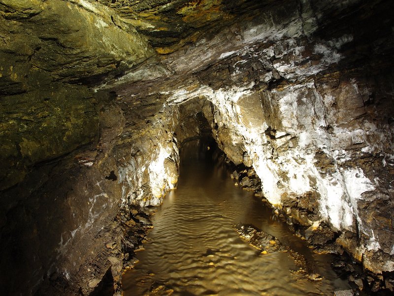 P6113808.JPG - Way on, this is the Wellgill Cross Vein.