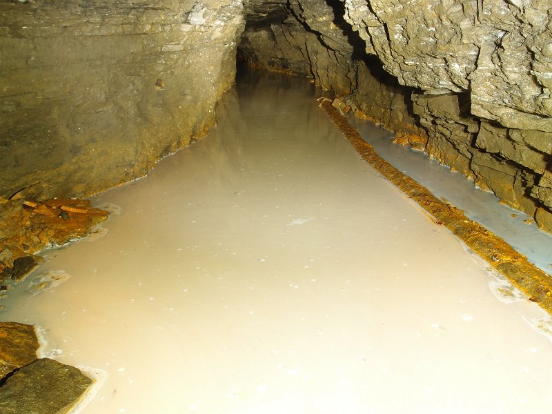 P6113819.JPG - Calcite on the water. This is in the level that connects to the North End Level.