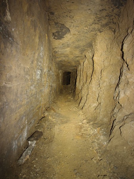 P6113830.JPG - Level in the flats connecting the 1st and 2nd set of flats.