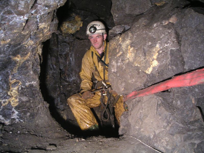 highflats_orepass2lf_2.jpg - Karli descending to the Low Flats.