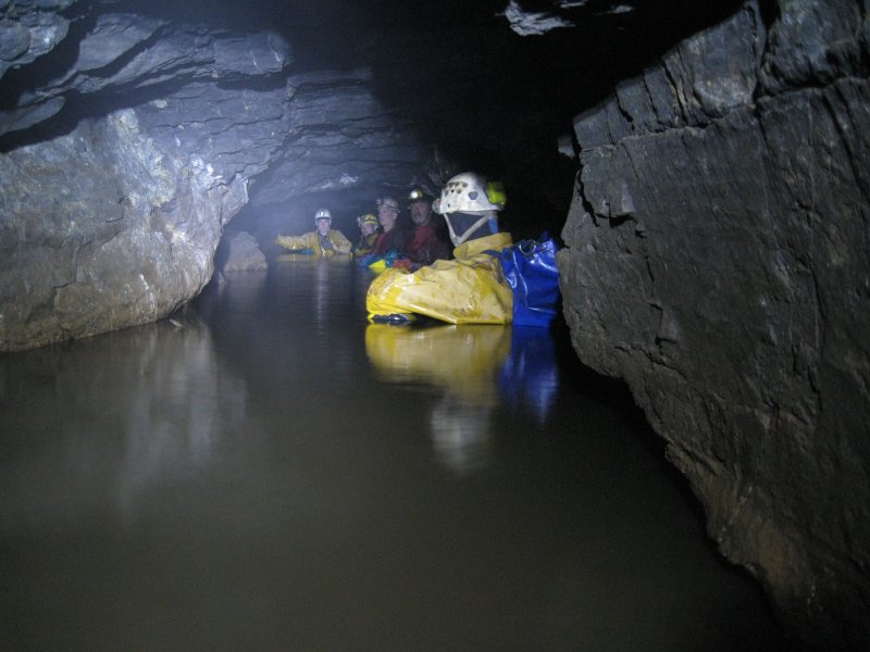 06_caplecleughvein-10-00.jpg - 10:00: Deep water on the Caplecleugh Vein, around half way to the North Vein junction.