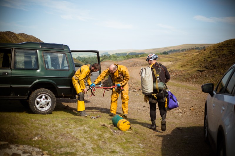 JS4C5390.jpg - Kitting up or messing around?