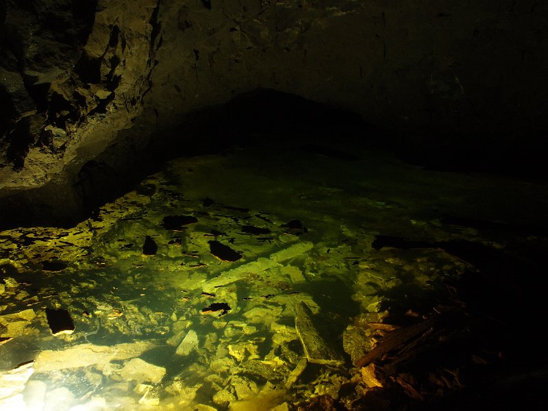 P4023353.JPG - Flooded part of Prouds Flat.