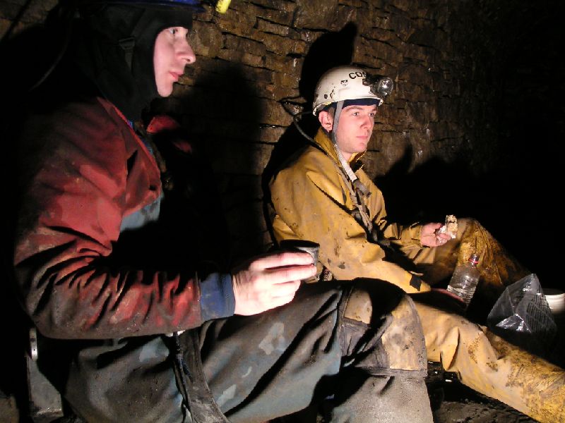 cl_lunch.jpg - After confirming that the wall in the level was the other side of the one down Proud's sump, lunch was well earned.