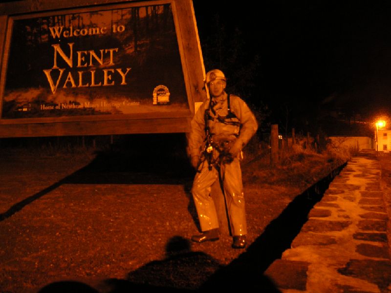 nentheadredlight.jpg - Soliciting by Nenthead Mines, is this the Nenthead mine gear district?