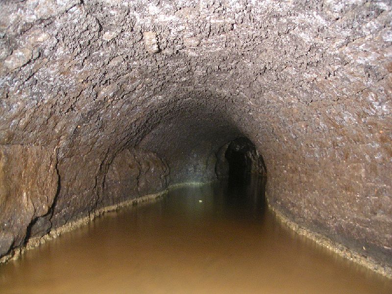 rg_hangingshawleveldeepwater1.jpg - The deepest water part of Hanginshaw Level. Cold.