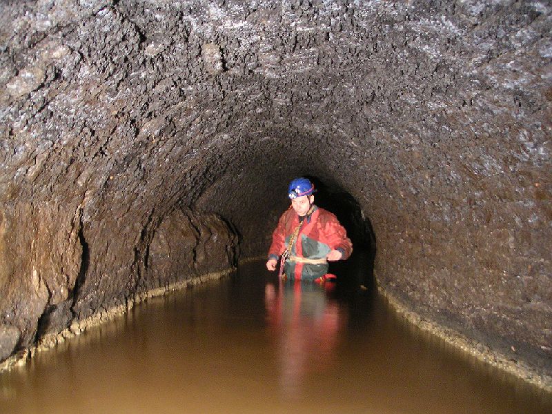 rg_hangingshawleveldeepwater2.jpg - The deepest water part of Hanginshaw Level. Cold.