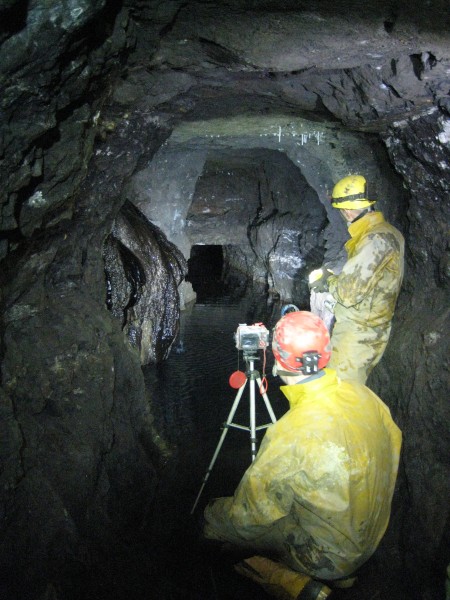 IMG_4706.JPG - Photographing the flooded section. Photo by Mark. Junction of Tynebottom A Level and North Vein.