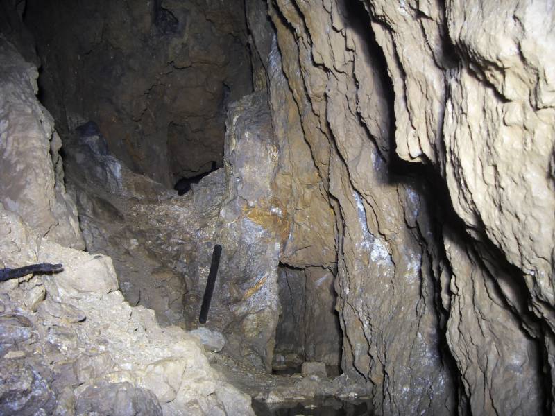 08_wp_3rdstope.jpg - Looking into the mine from the 3rd Stope.