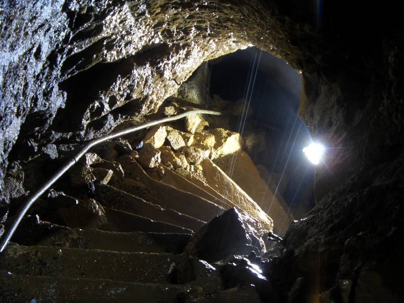 21_wp_3rdspiral.jpg - The 3rd Spiral Staircase, leading on from the entrance passage.