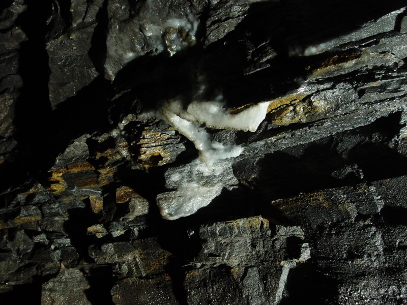 P7260311.JPG - Calcite flow on Dodberry Vein spur.